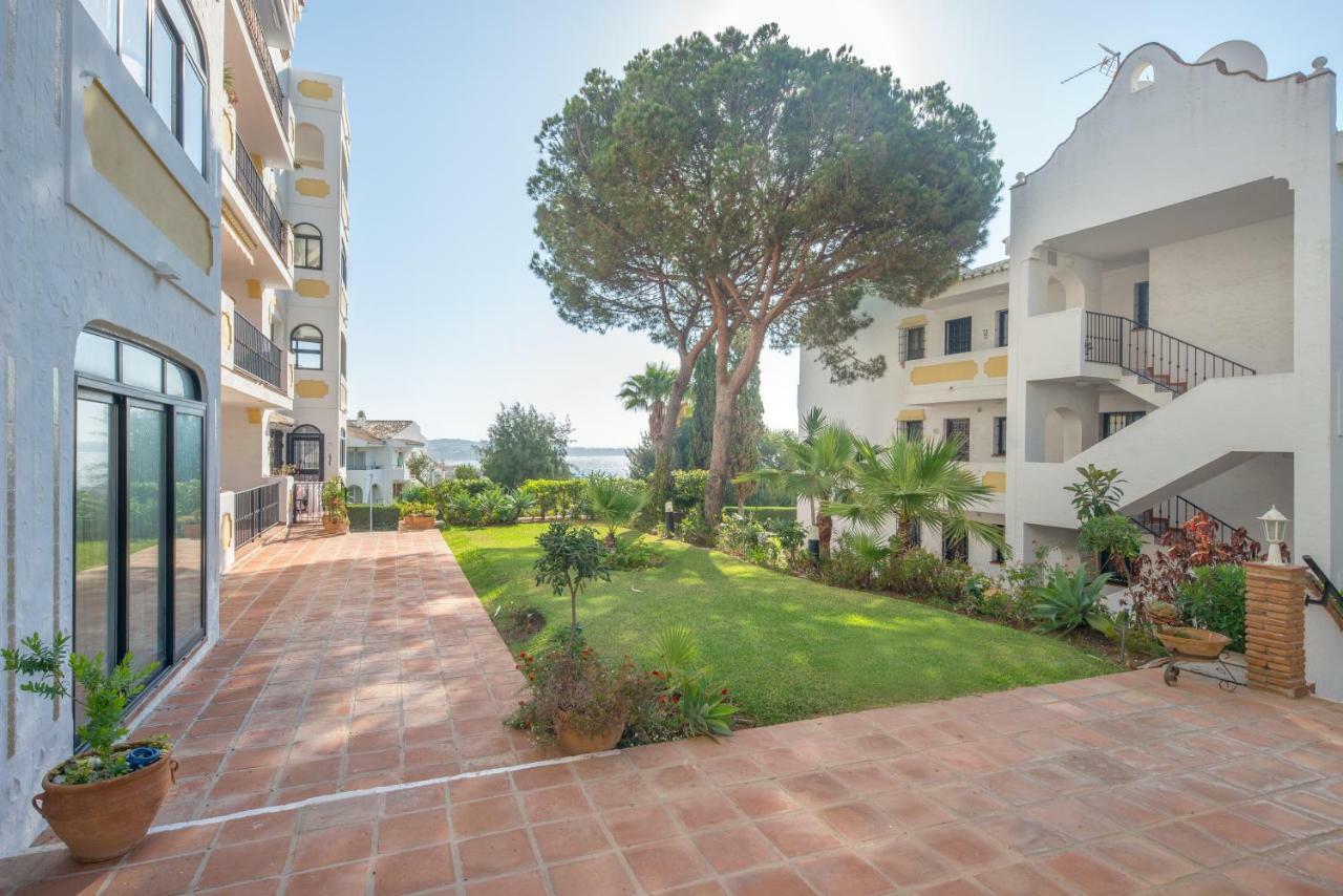 Beach Apartment Las Acacias Torrenueva Ла-Кала-де-Михас Экстерьер фото