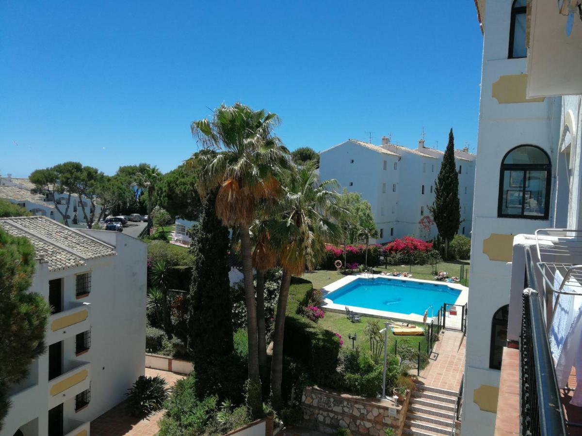 Beach Apartment Las Acacias Torrenueva Ла-Кала-де-Михас Экстерьер фото