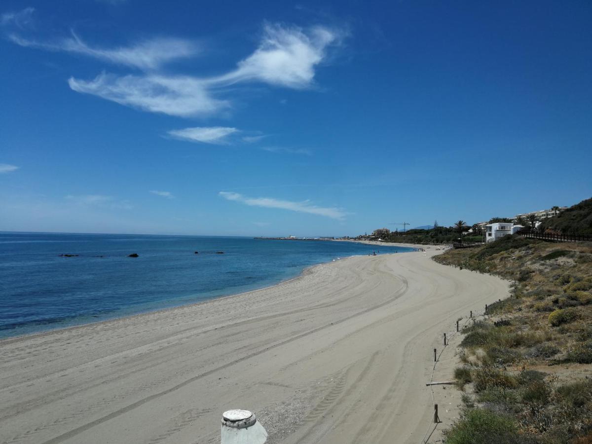 Beach Apartment Las Acacias Torrenueva Ла-Кала-де-Михас Экстерьер фото